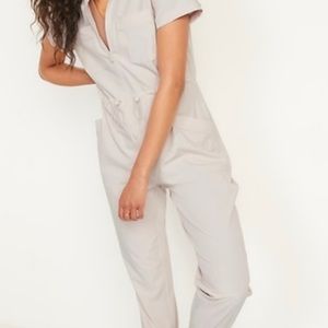 Old Navy Women’s StretchTech Short Sleeve Jumpsuit XS